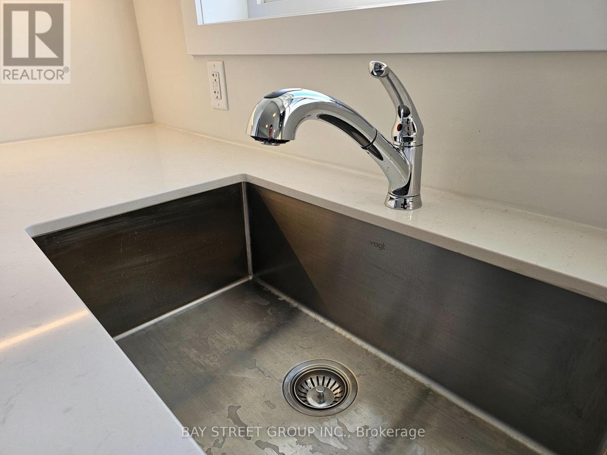 52 AKI THOMAS GARDENS - Photo 20