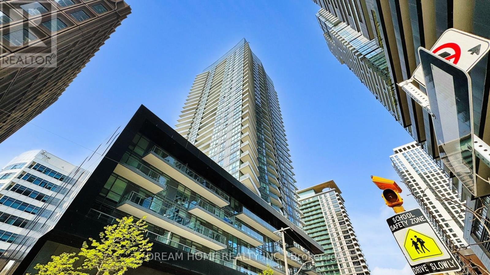 2902 - 30 ROEHAMPTON AVENUE - Photo 2