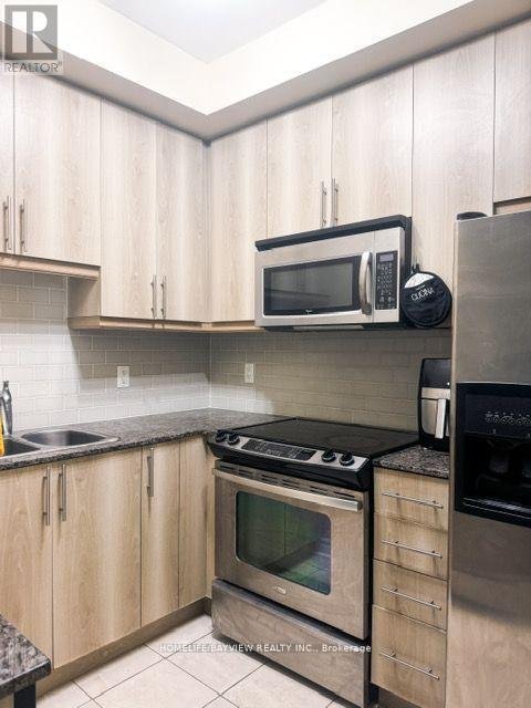 501 - 18 HOLMES AVENUE - Photo 7