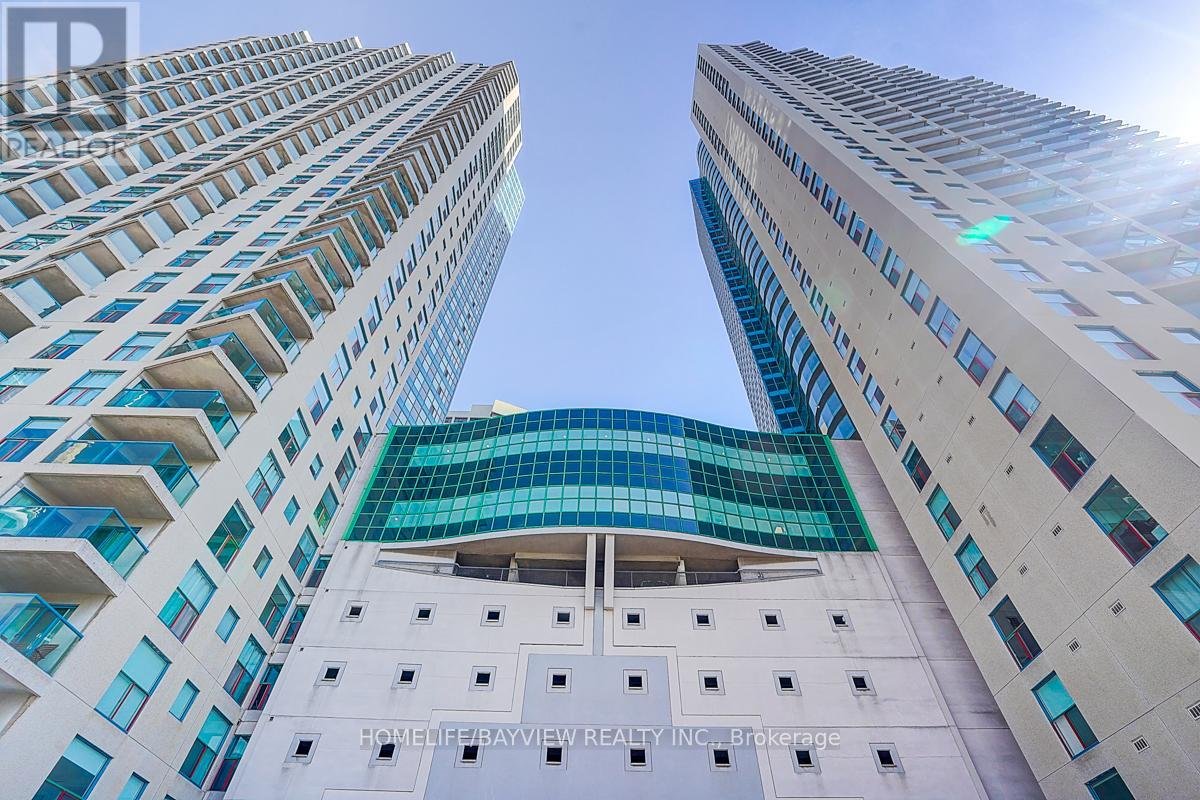 3108 - 99 HARBOUR SQUARE - Photo 1