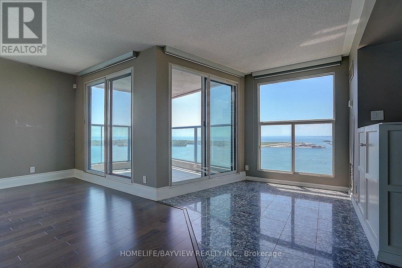 3108 - 99 HARBOUR SQUARE - Photo 5