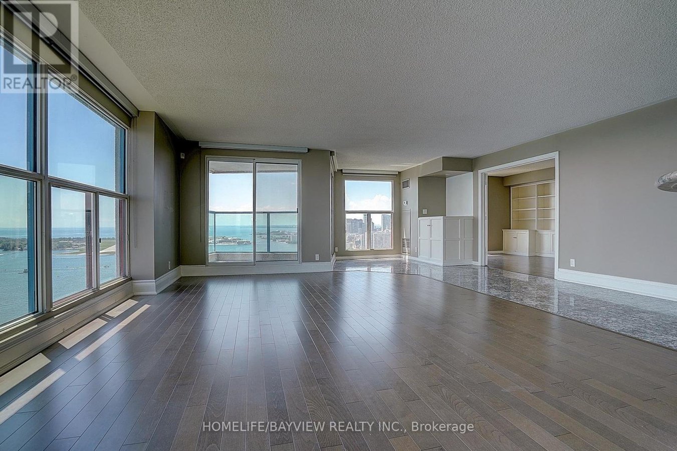3108 - 99 HARBOUR SQUARE - Photo 8