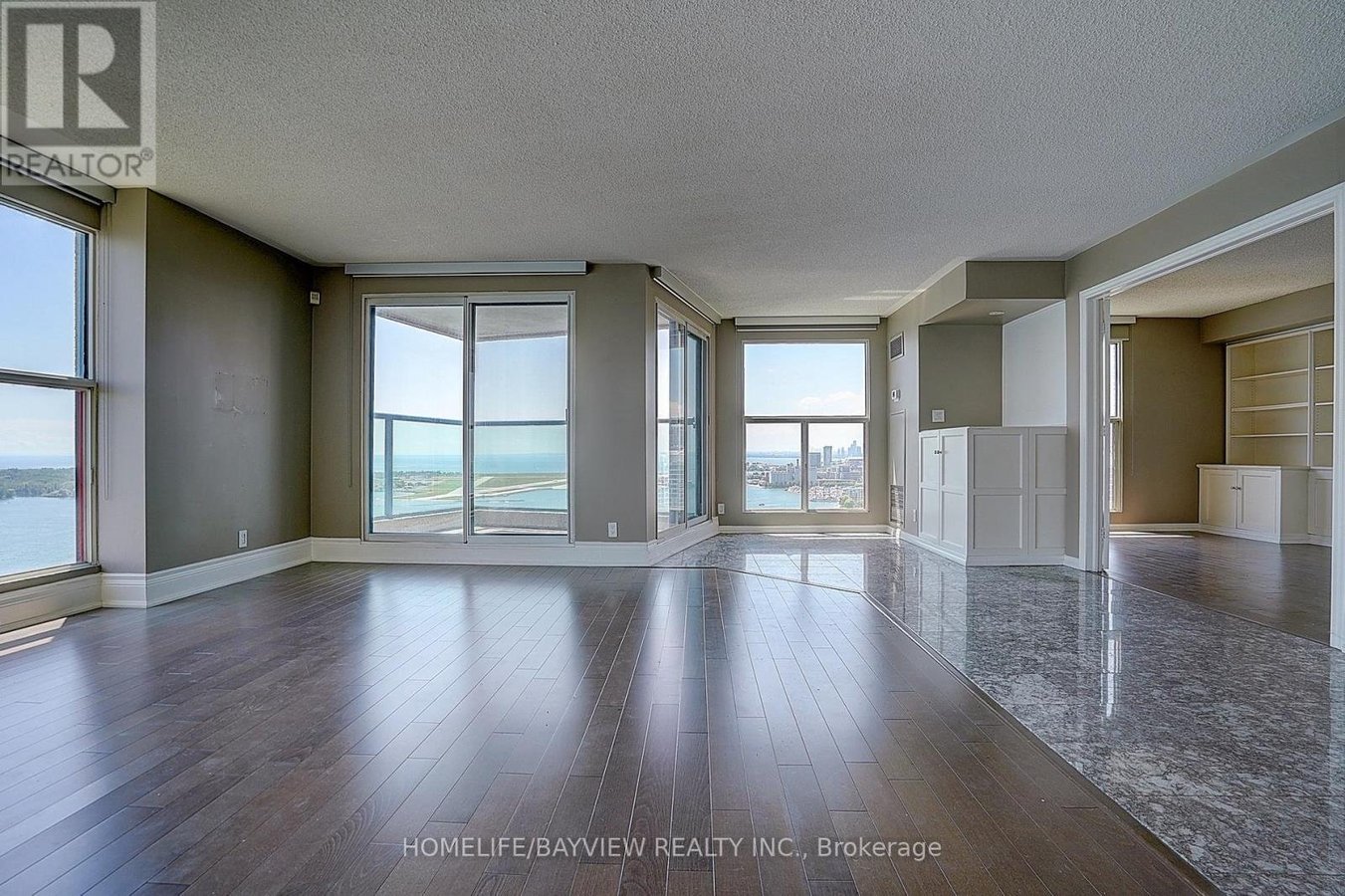 3108 - 99 HARBOUR SQUARE - Photo 9