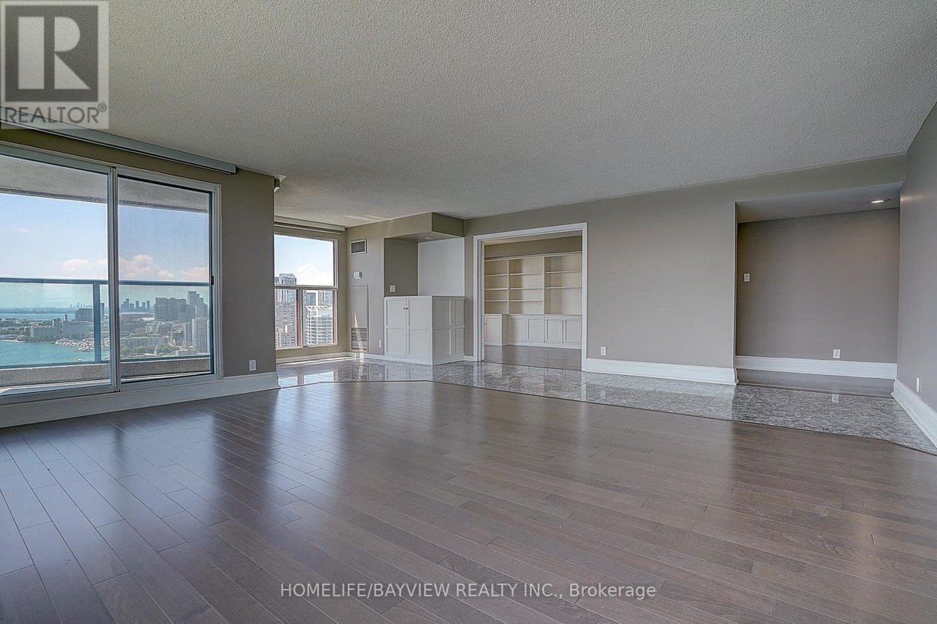 3108 - 99 HARBOUR SQUARE - Photo 10