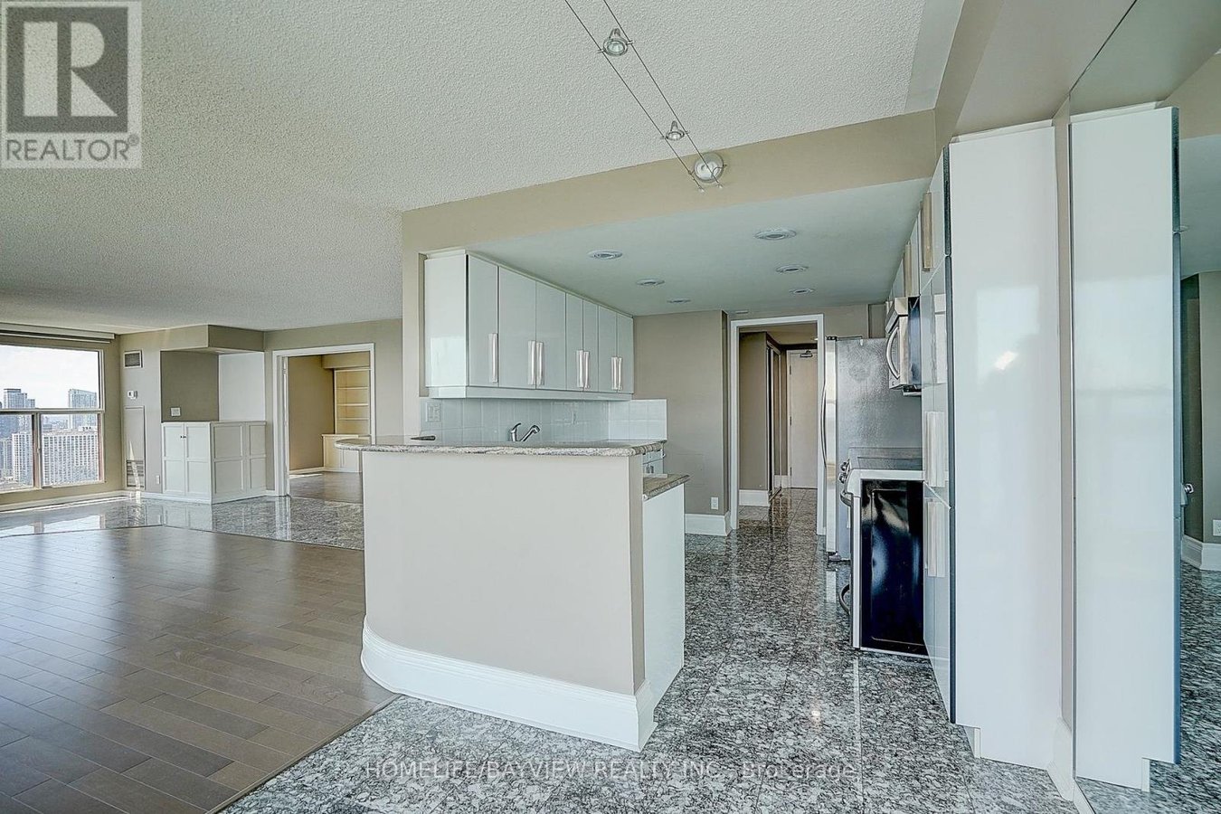 3108 - 99 HARBOUR SQUARE - Photo 13