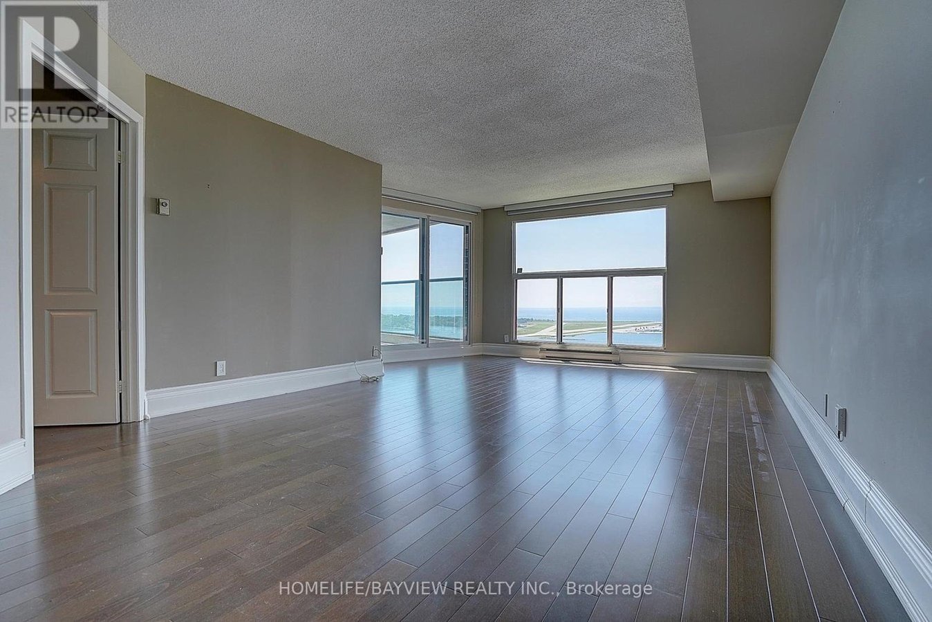 3108 - 99 HARBOUR SQUARE - Photo 23
