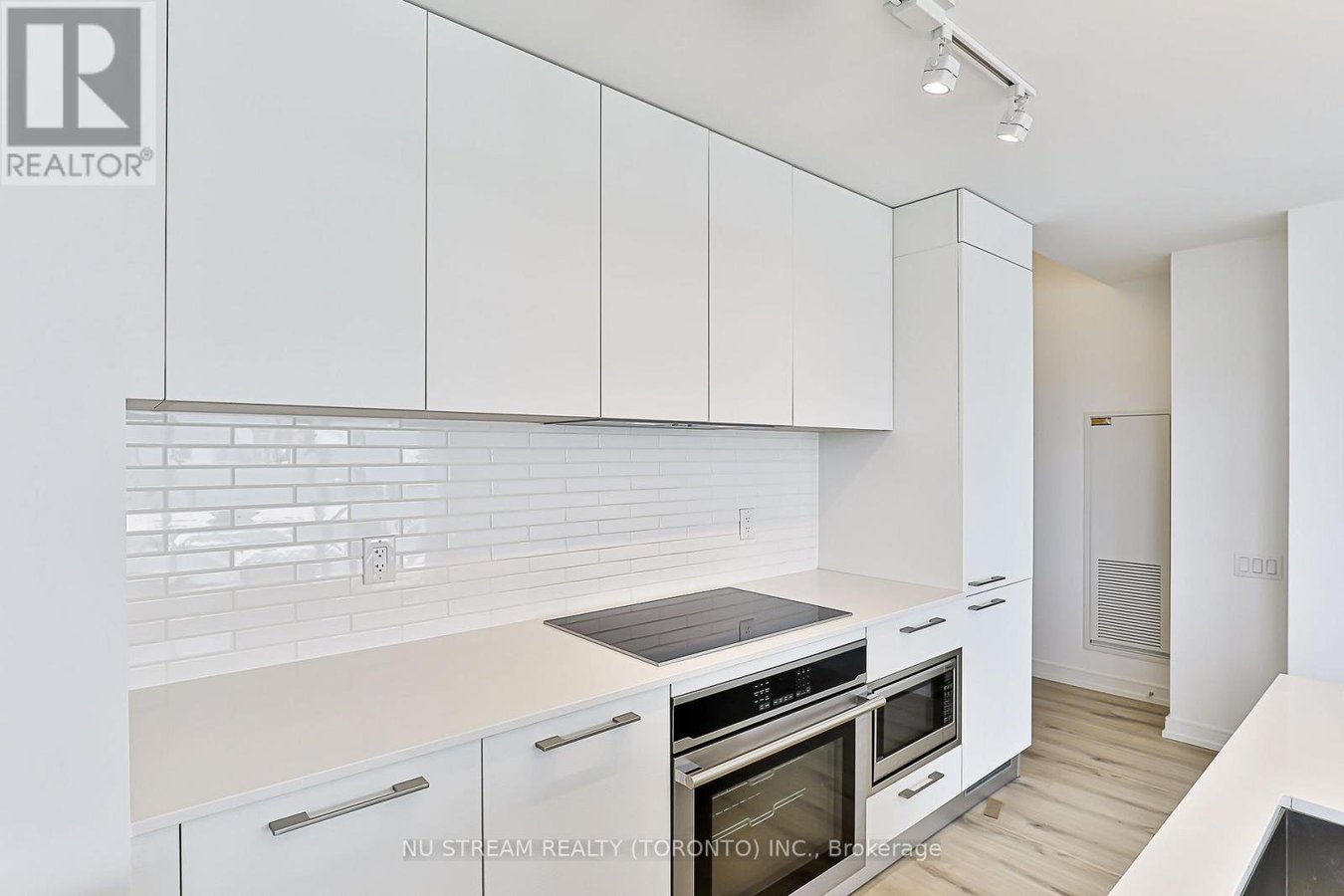4202 - 3 GLOUCESTER STREET - Photo 11