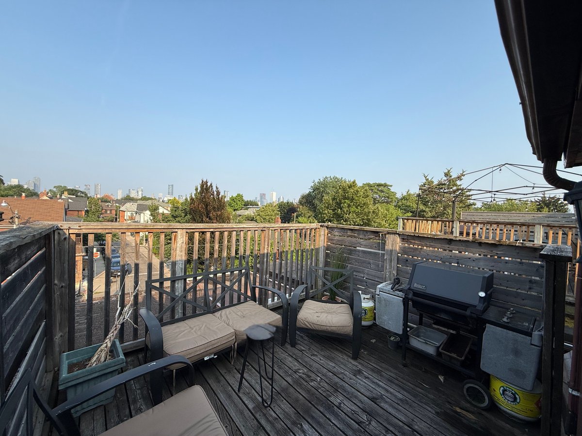 263 Grace Street - Photo 1