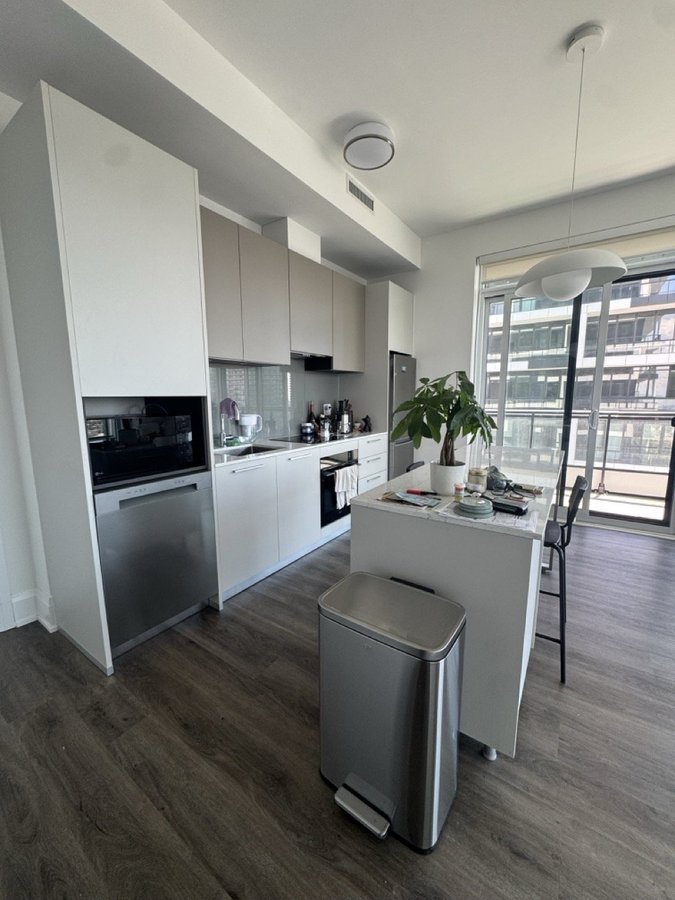 55 Broadway Avenue - Photo 4
