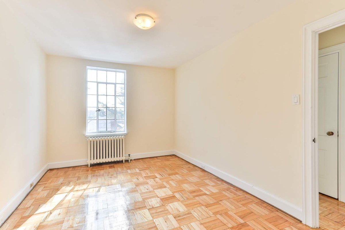 555 Russell Hill Road - Photo 12