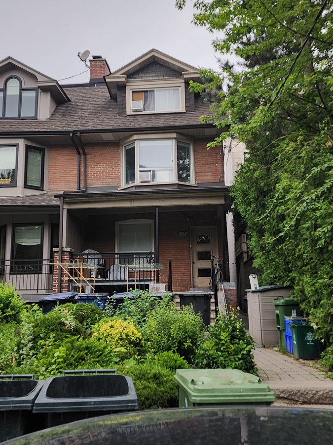 22 Woodlawn Avenue West - Photo 8