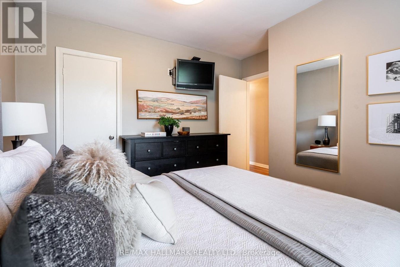 UPPER - 41 TREEVIEW DRIVE - Photo 17