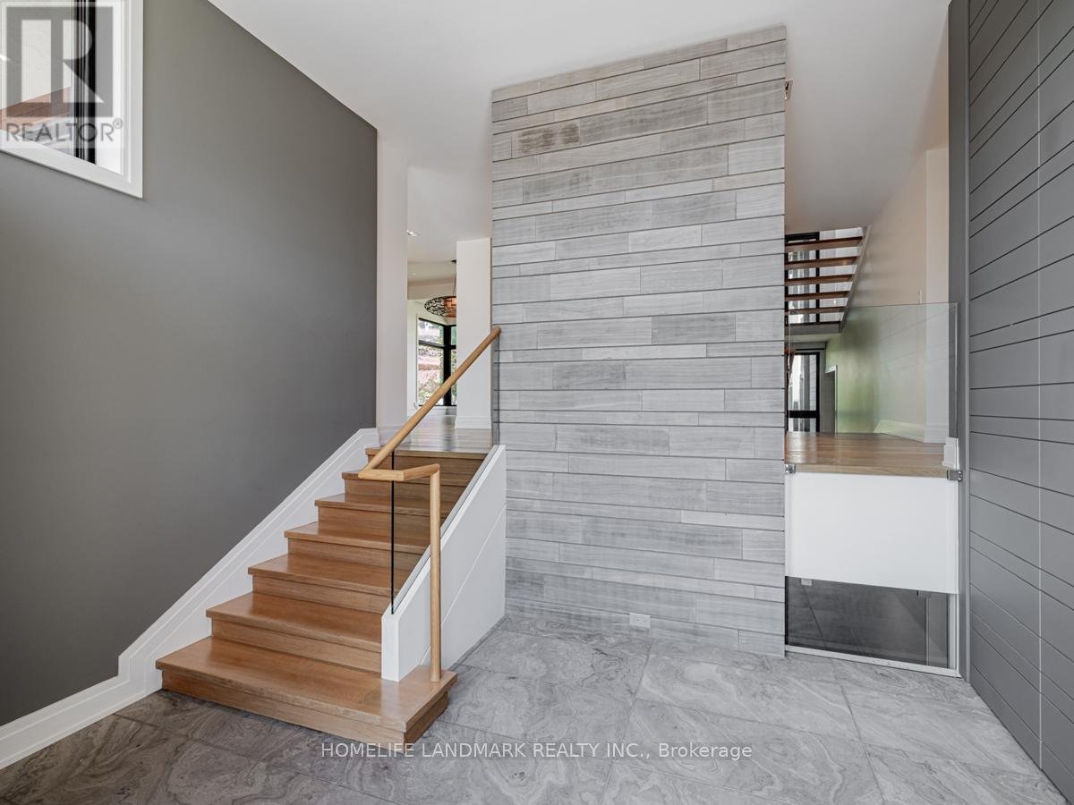 4 ROYAL OAK DRIVE - Photo 2
