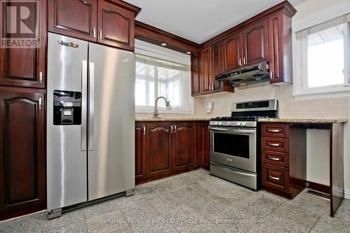 MAIN - 27 DOERR ROAD - Photo 3