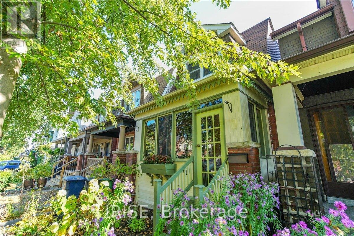 61 CHISHOLM AVENUE - Photo 2