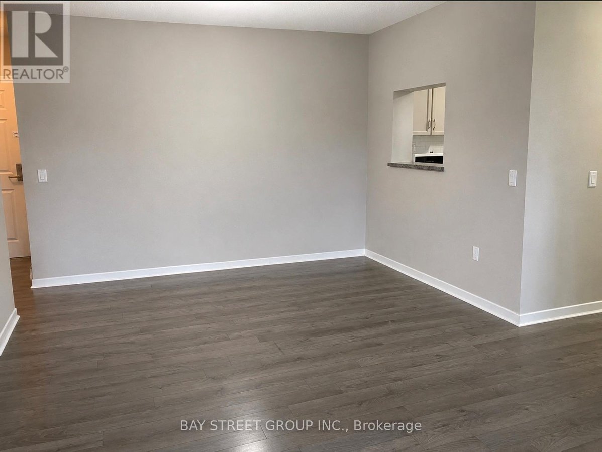 902 - 284 BLOOR STREET W - Photo 2