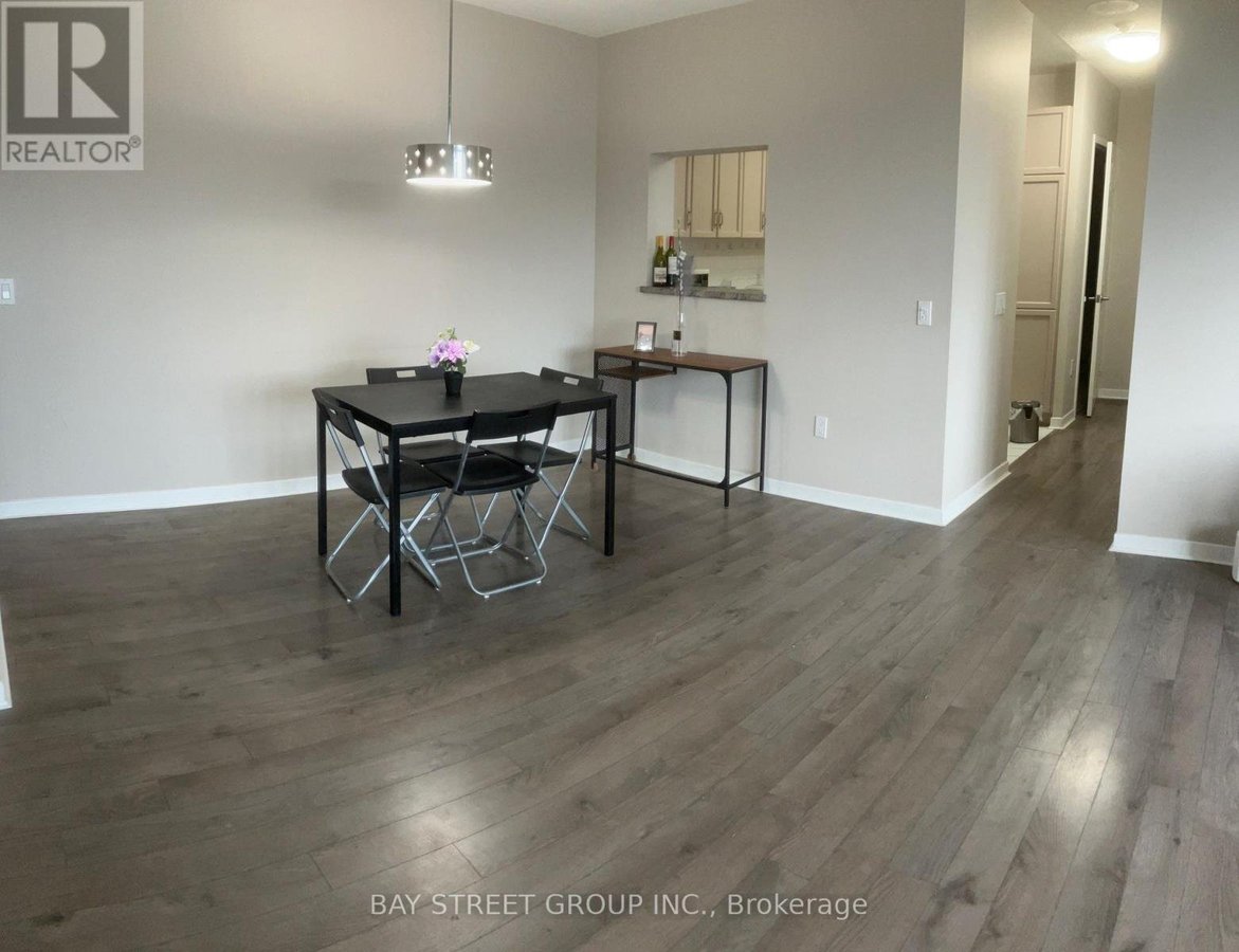 902 - 284 BLOOR STREET W - Photo 3