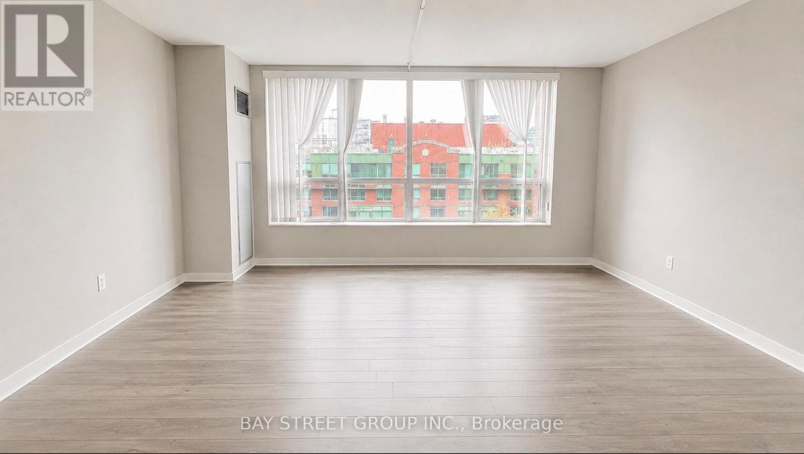 902 - 284 BLOOR STREET W - Photo 5