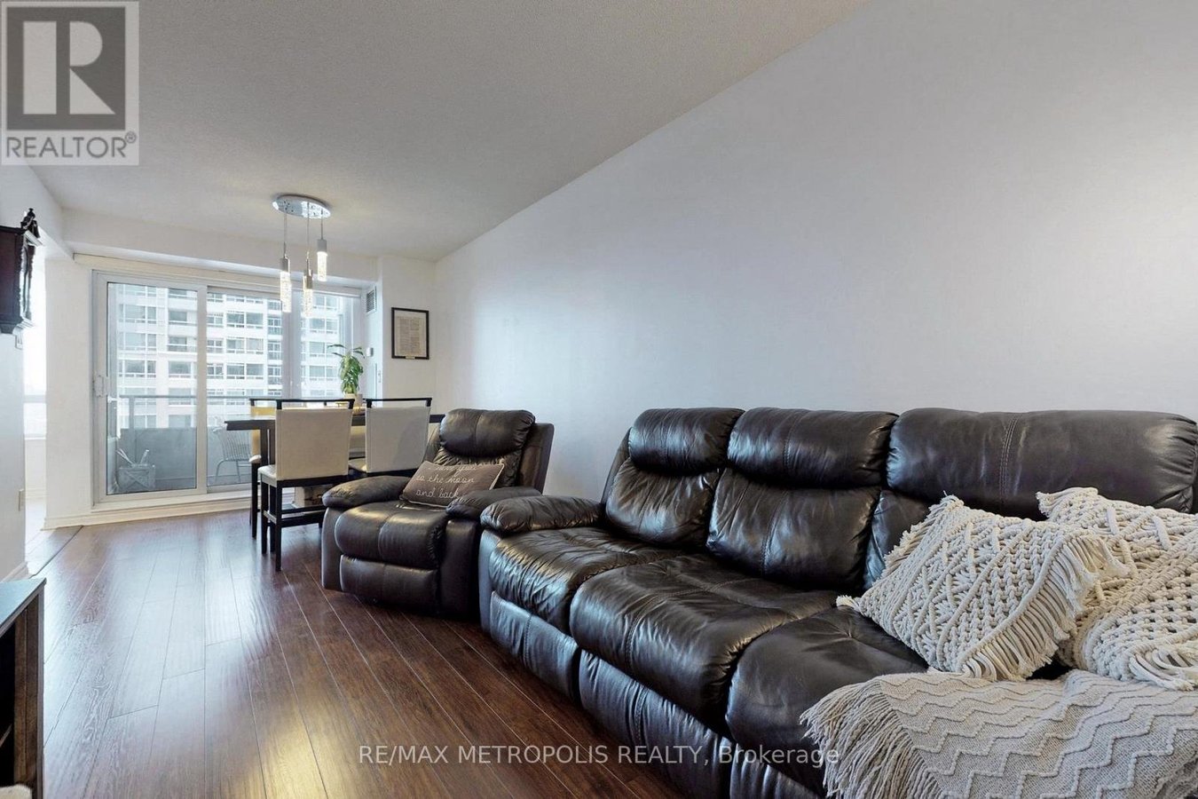 1312 - 3 REAN DRIVE - Photo 3