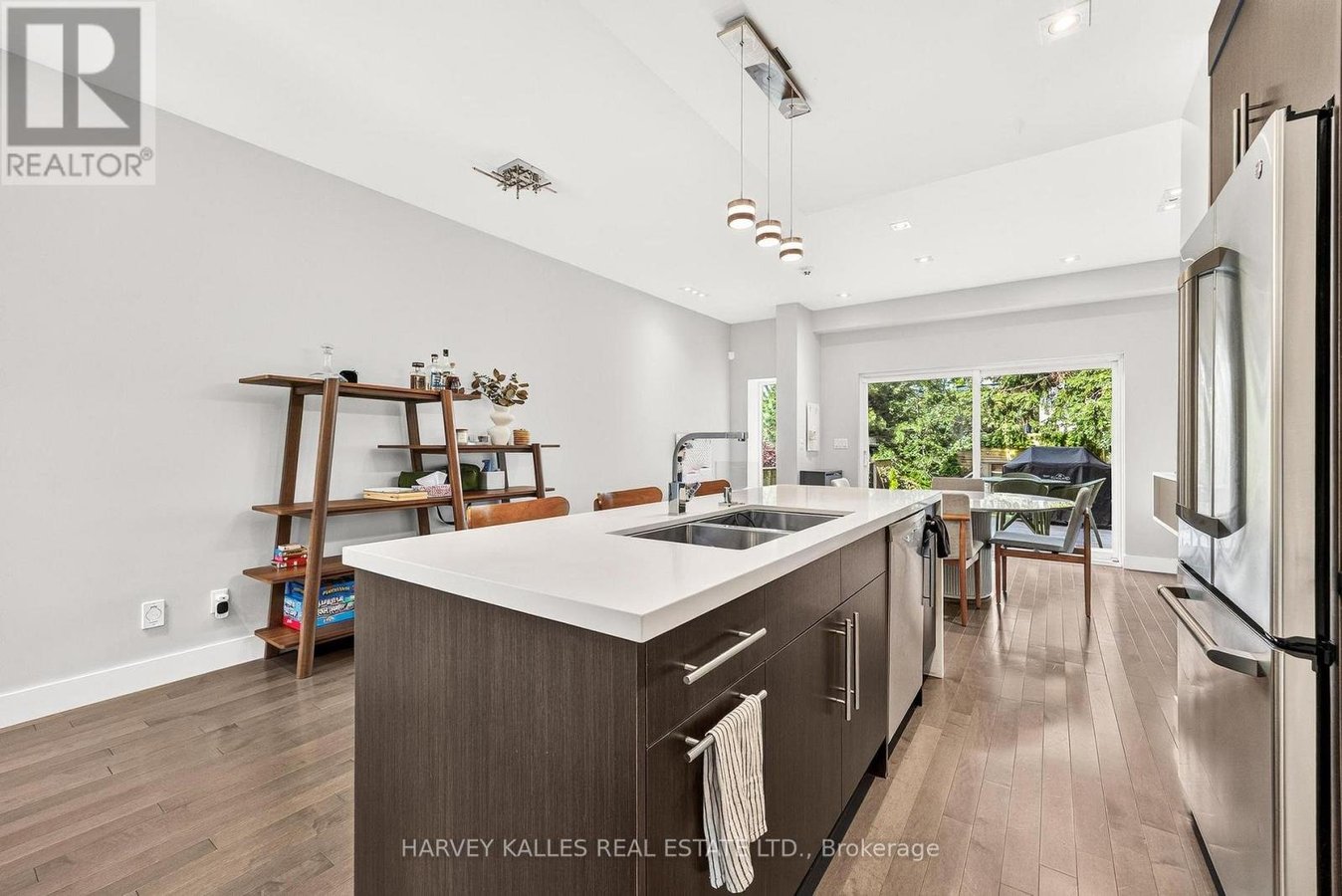 235 CEDARVALE AVENUE - Photo 12