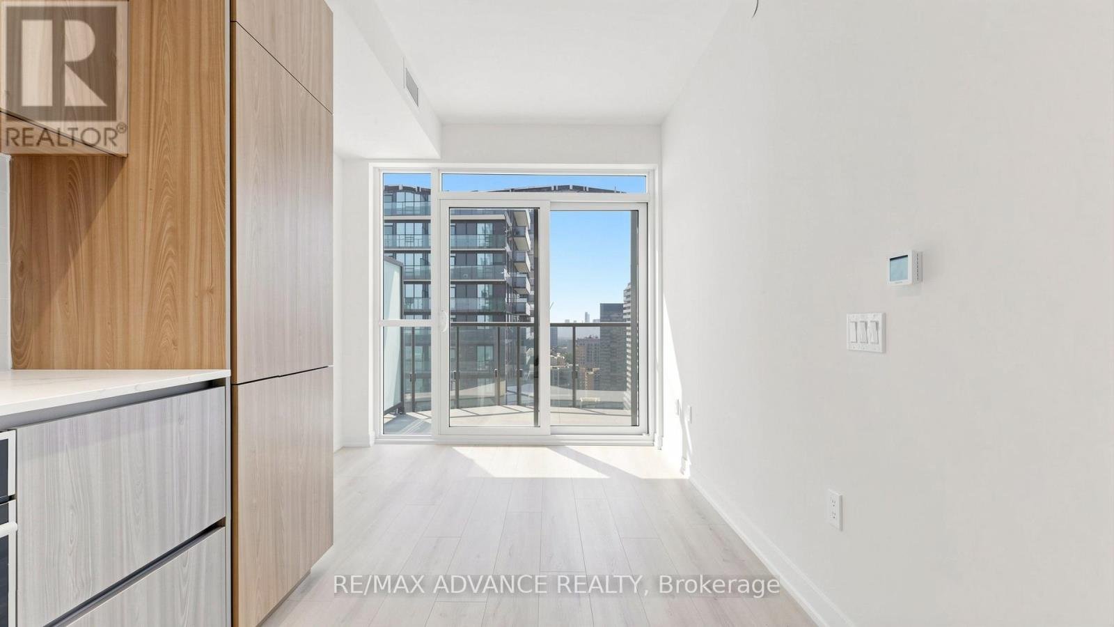 3013 - 110 BROADWAY AVENUE - Photo 8
