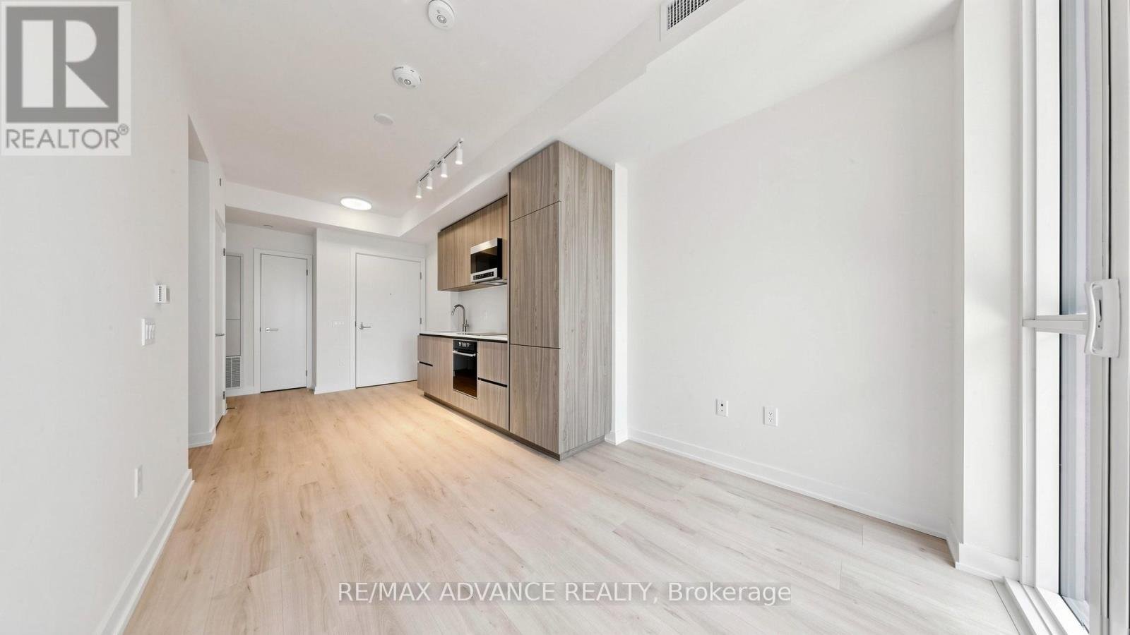 3013 - 110 BROADWAY AVENUE - Photo 10
