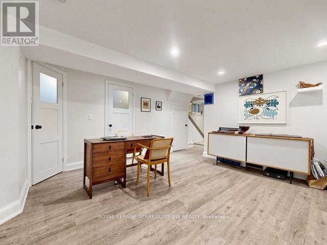 23 WELLS STREET - Photo 34