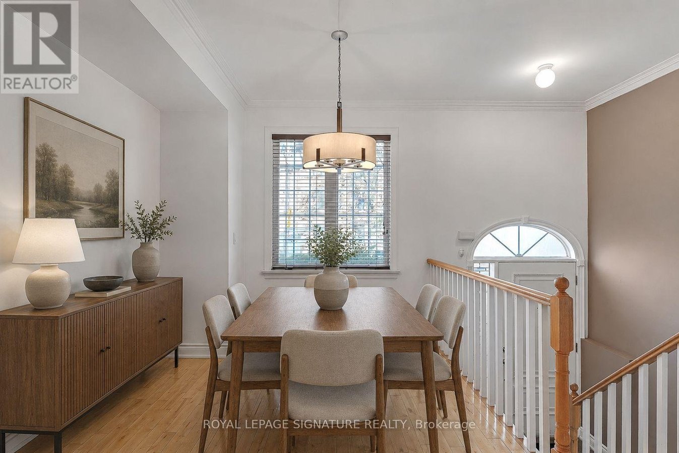 1019A COLLEGE STREET - Photo 4