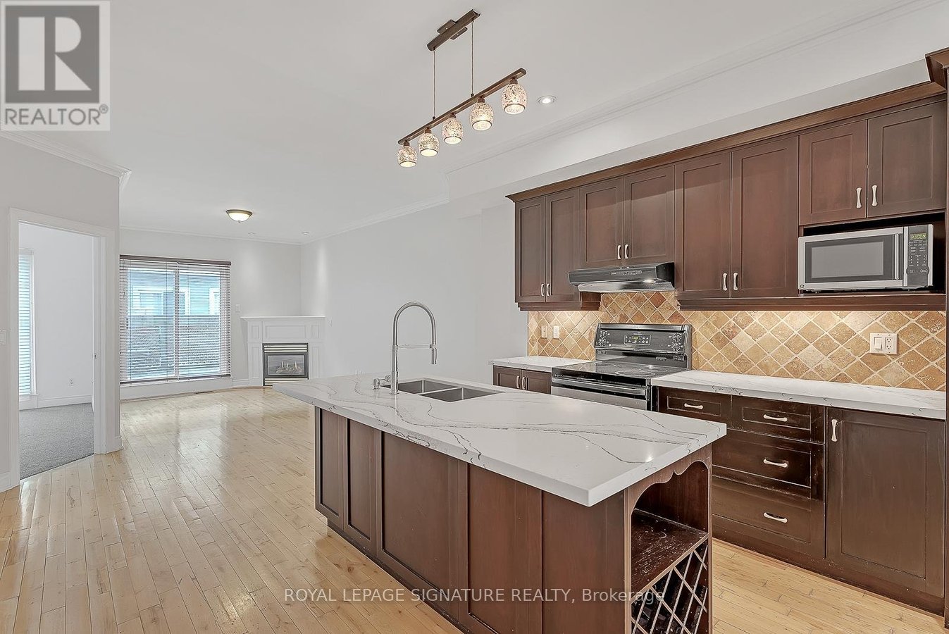 1019A COLLEGE STREET - Photo 11