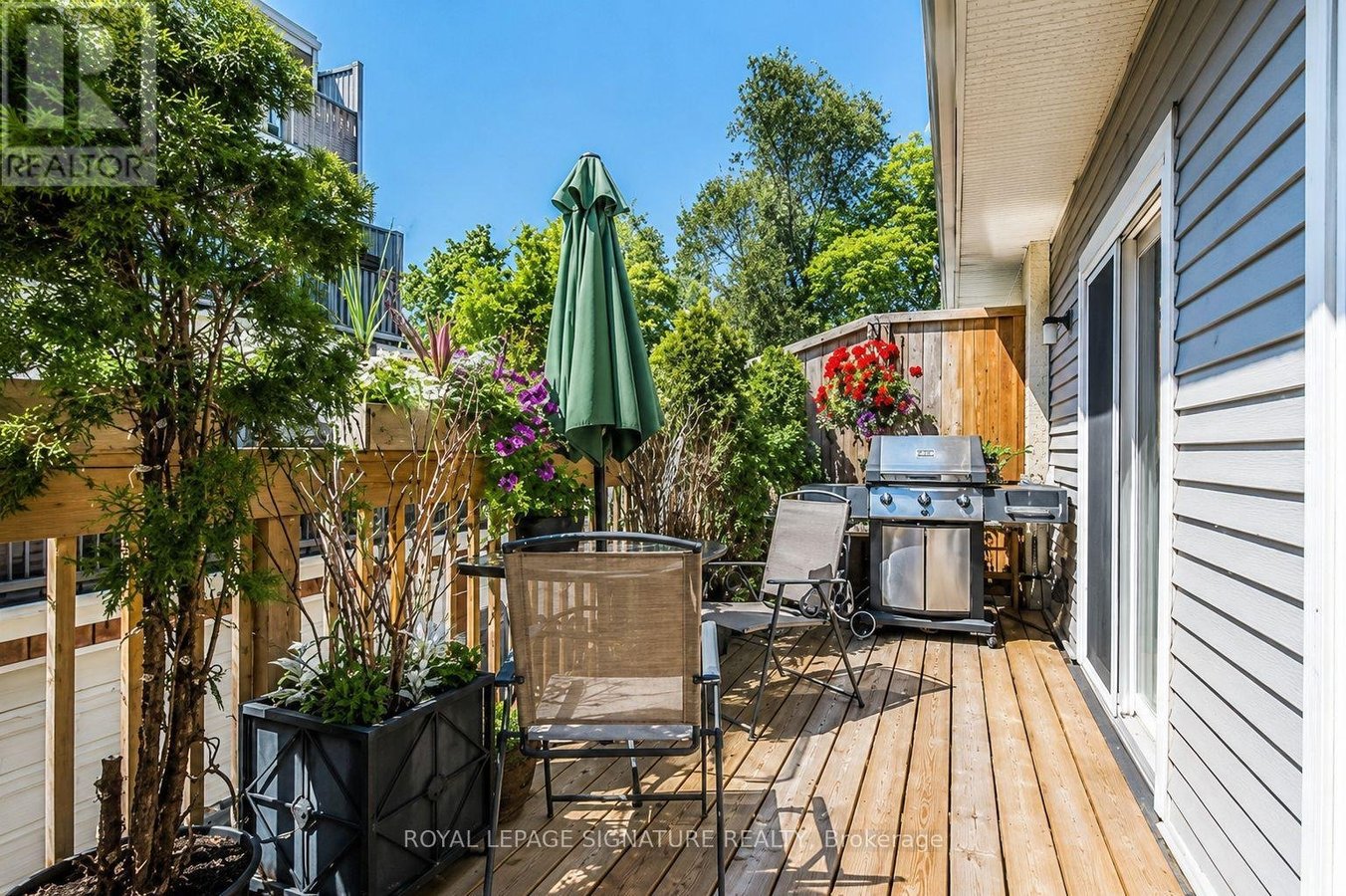 1019A COLLEGE STREET - Photo 16