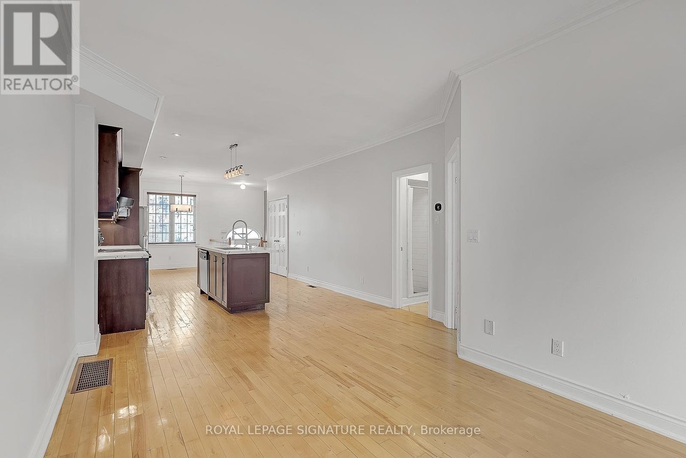 1019A COLLEGE STREET - Photo 19