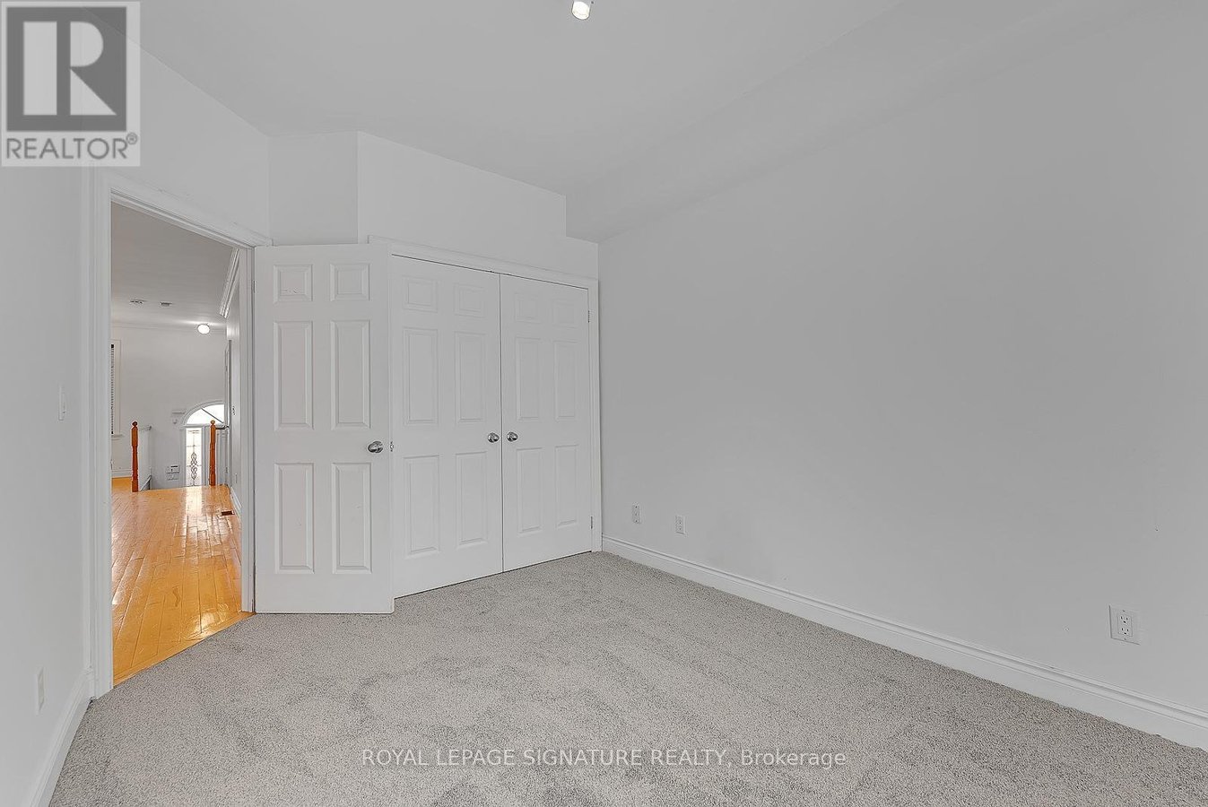 1019A COLLEGE STREET - Photo 23
