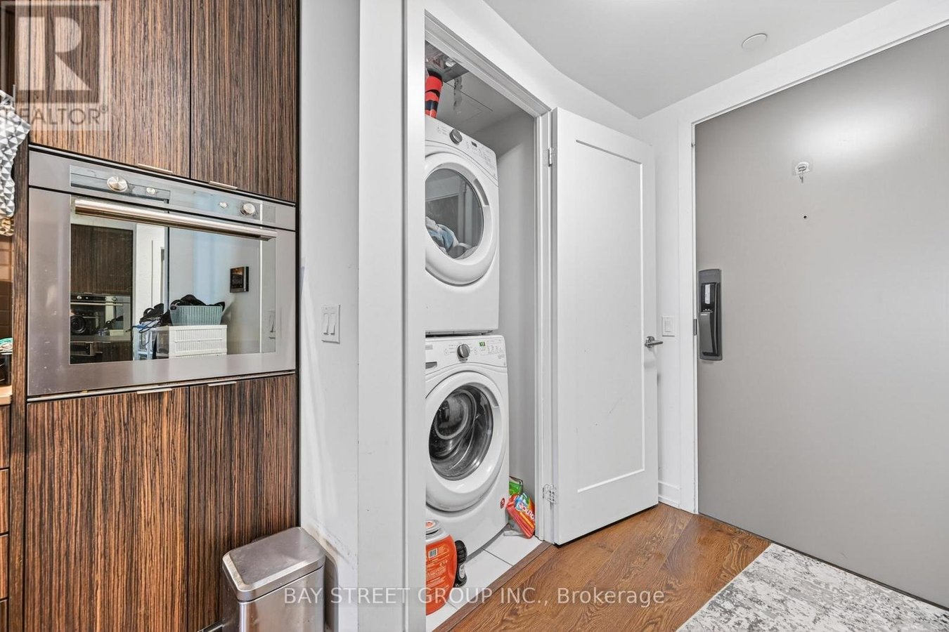 1002 - 10 YORK STREET - Photo 4