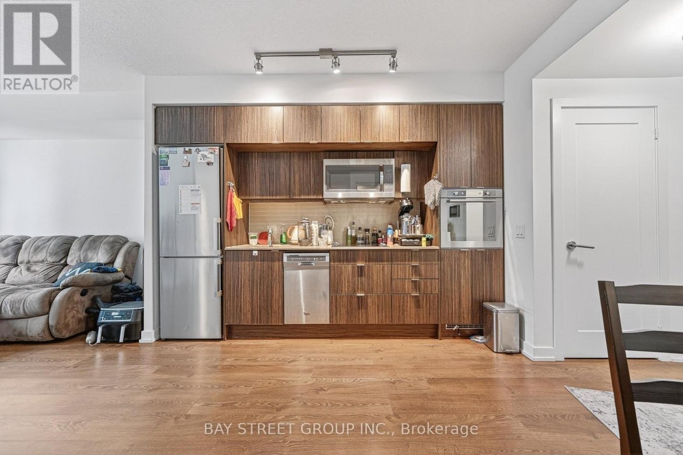 1002 - 10 YORK STREET - Photo 7