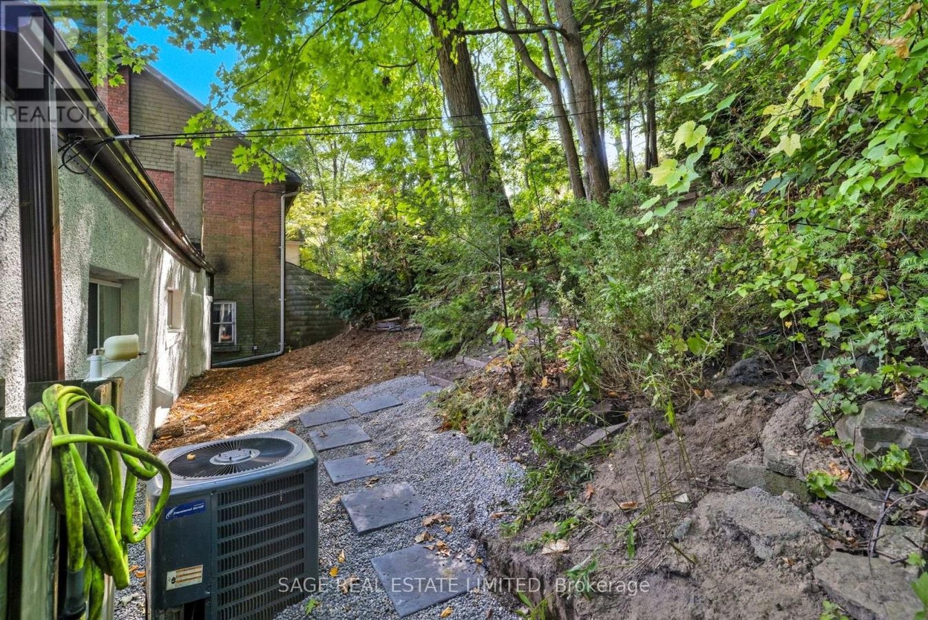 130 NEVILLE PARK BOULEVARD - Photo 22