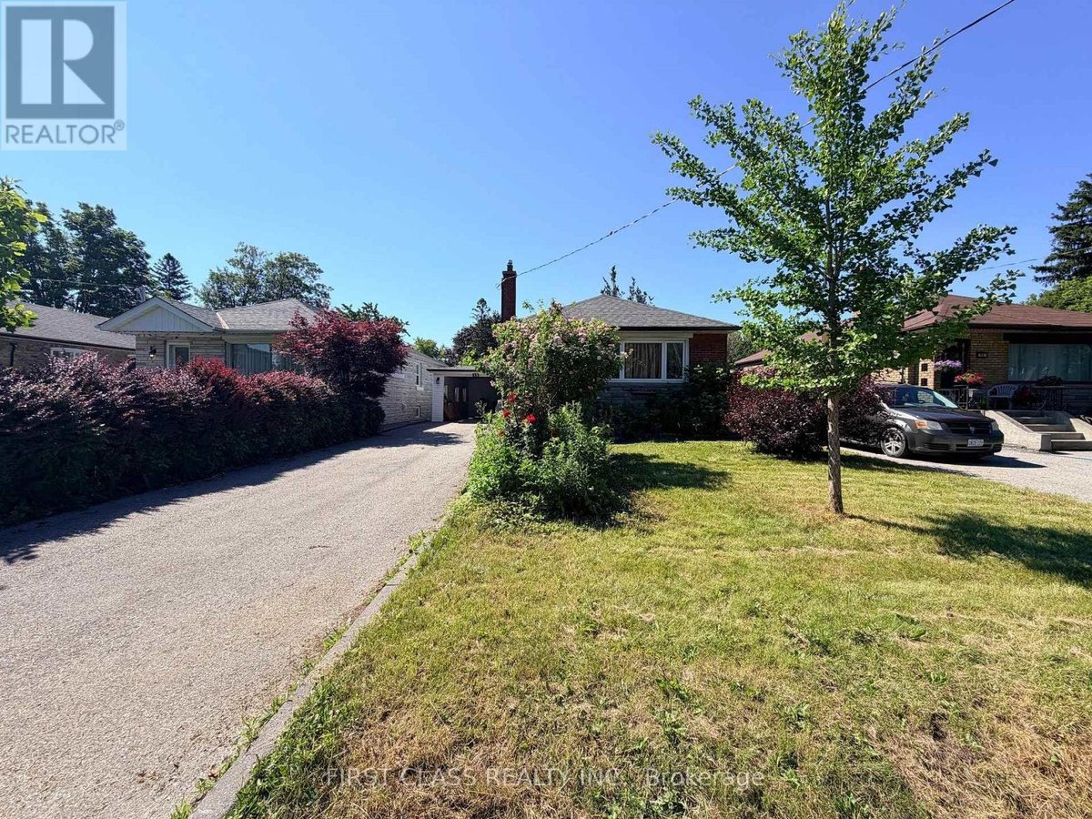 BSMT - 15 LEAHANN DRIVE - Photo 1