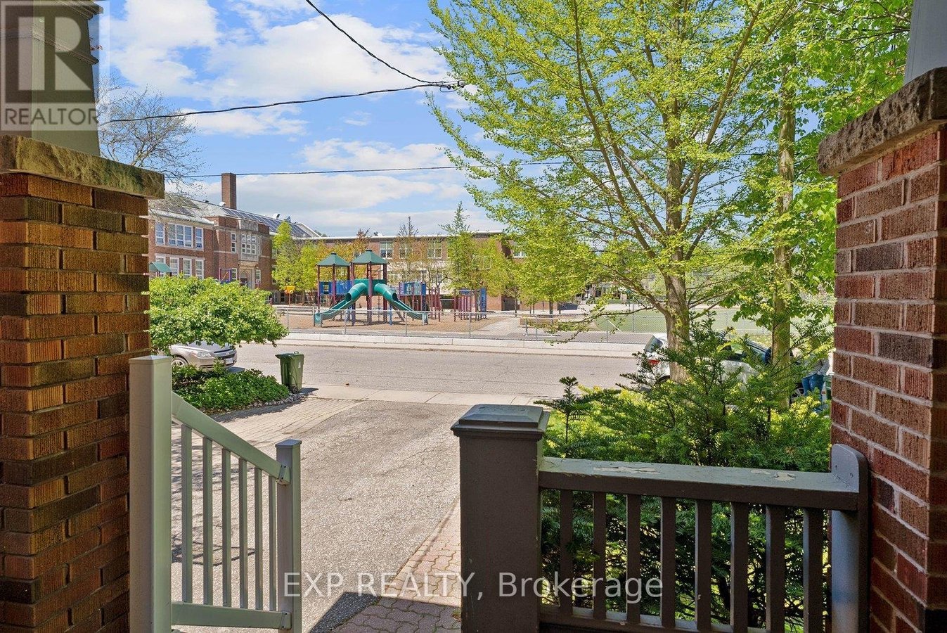 249 BROOKDALE AVENUE - Photo 5