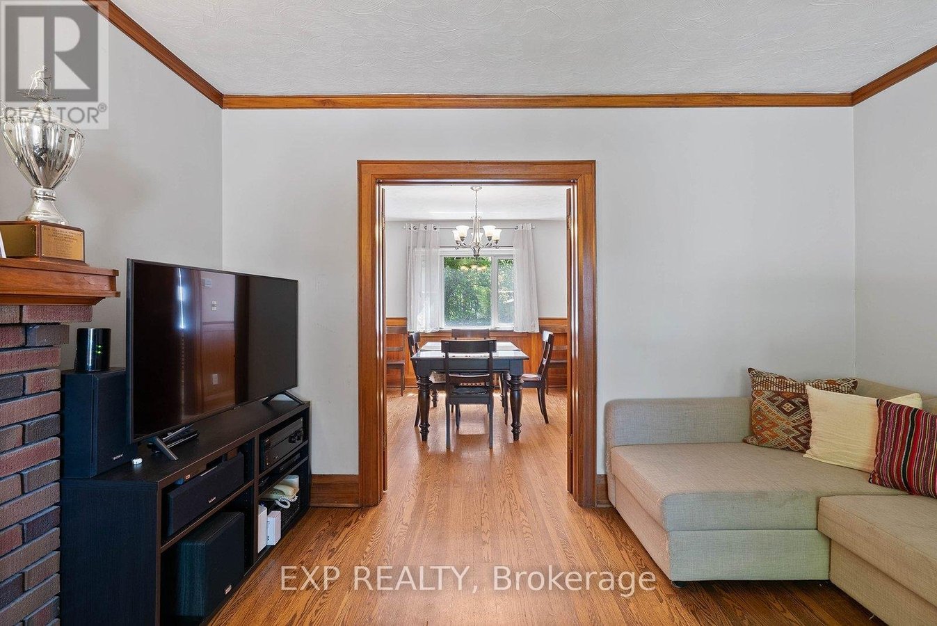 249 BROOKDALE AVENUE - Photo 10