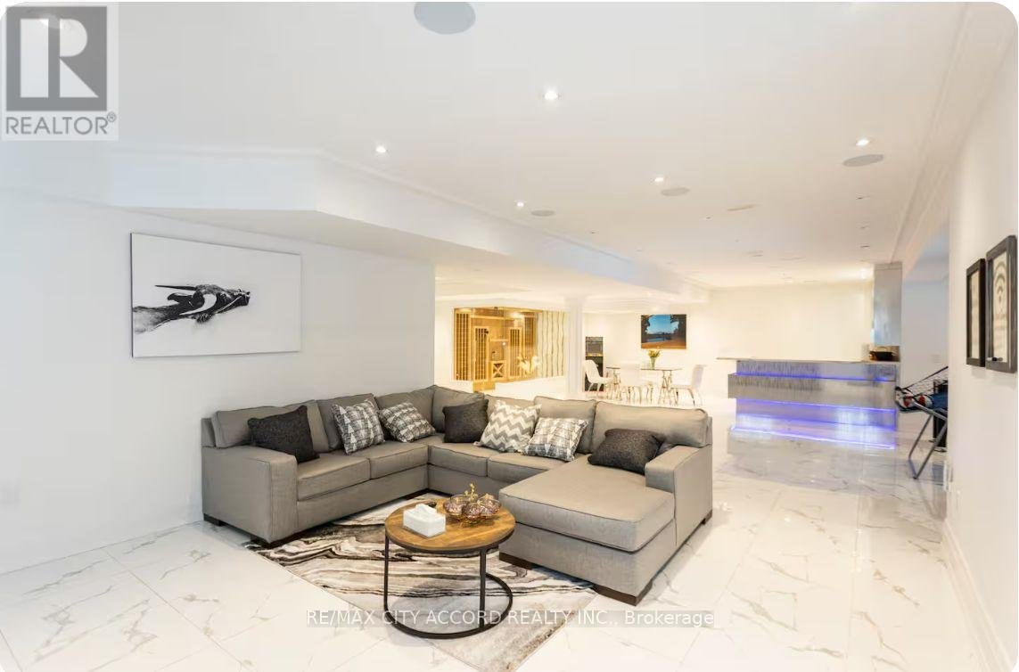 98 UPPER CANADA DRIVE - Photo 11