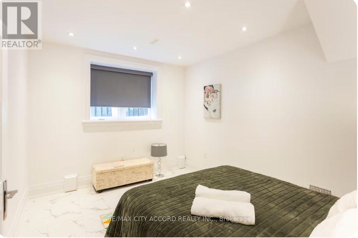98 UPPER CANADA DRIVE - Photo 28