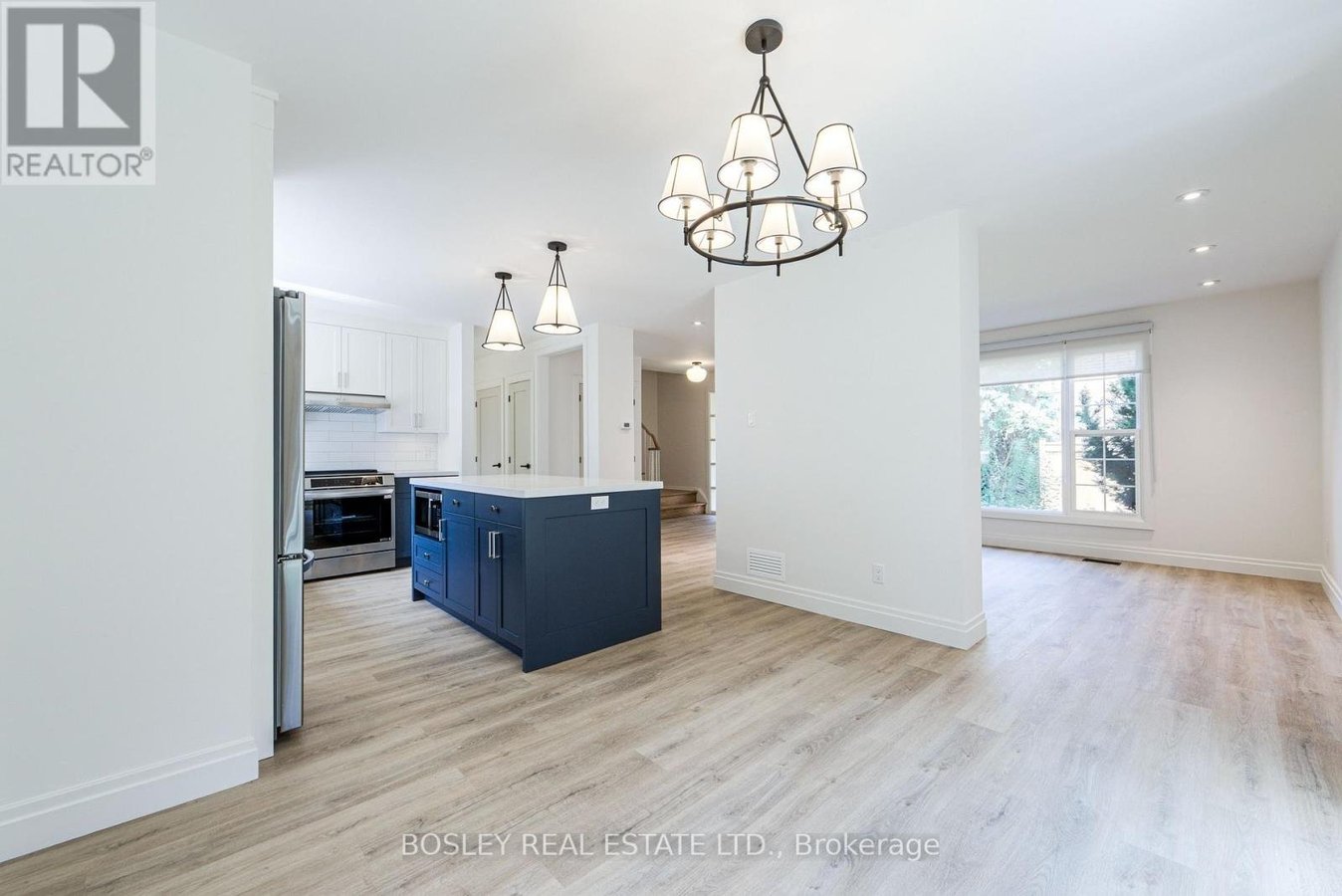 33 FORESTBROOK CRESCENT - Photo 15