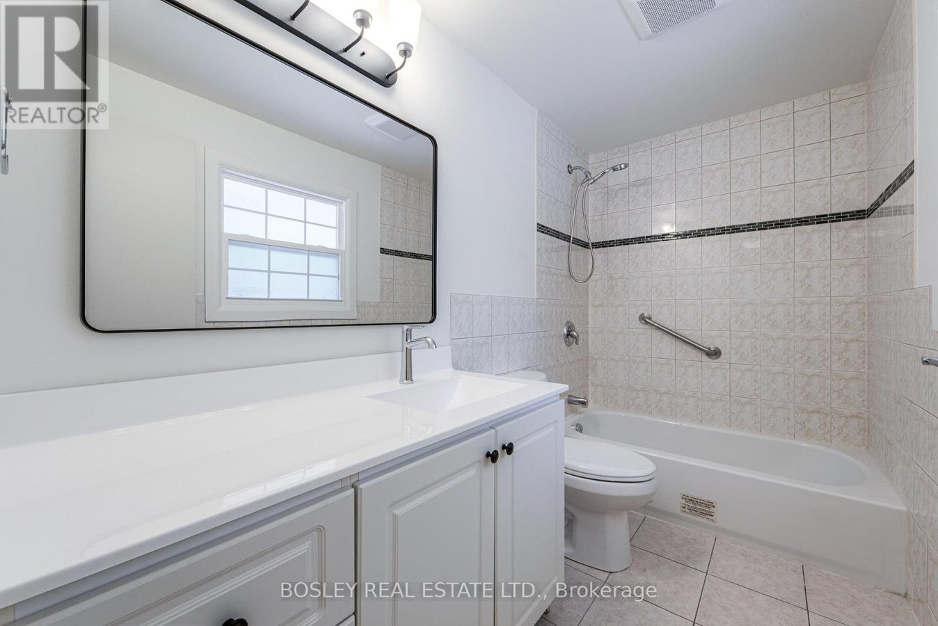 33 FORESTBROOK CRESCENT - Photo 23