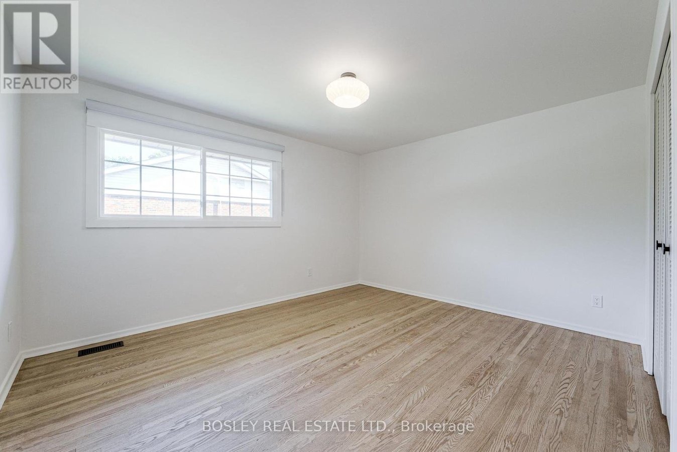 33 FORESTBROOK CRESCENT - Photo 35