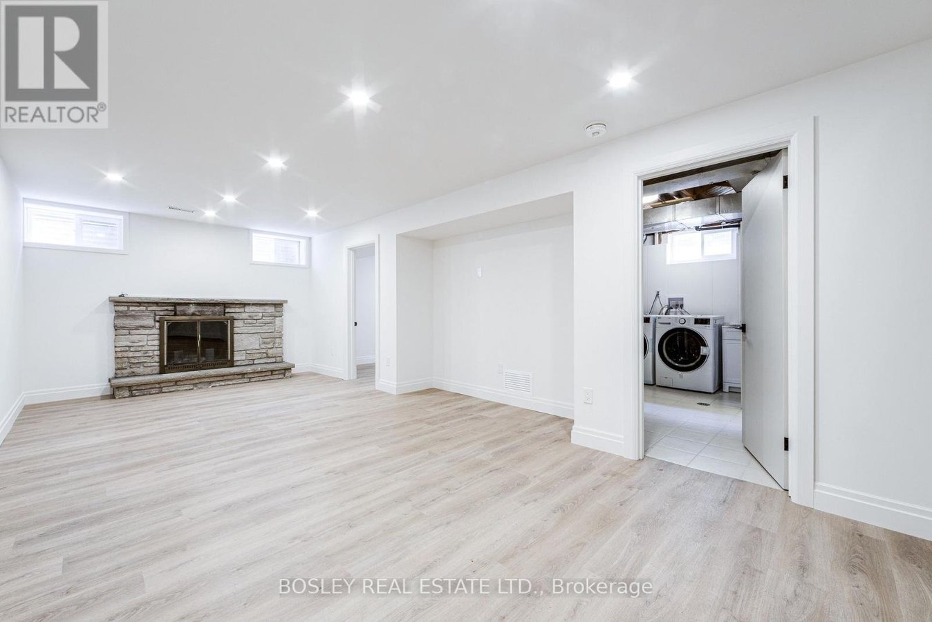 33 FORESTBROOK CRESCENT - Photo 38