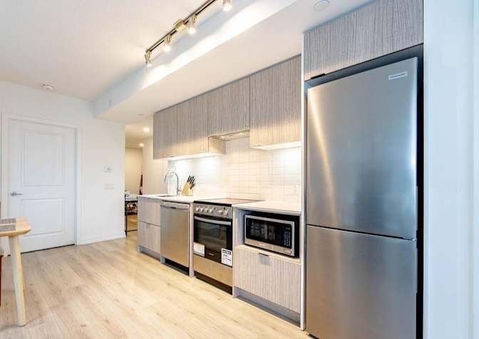 Bloor Street East - Photo 10
