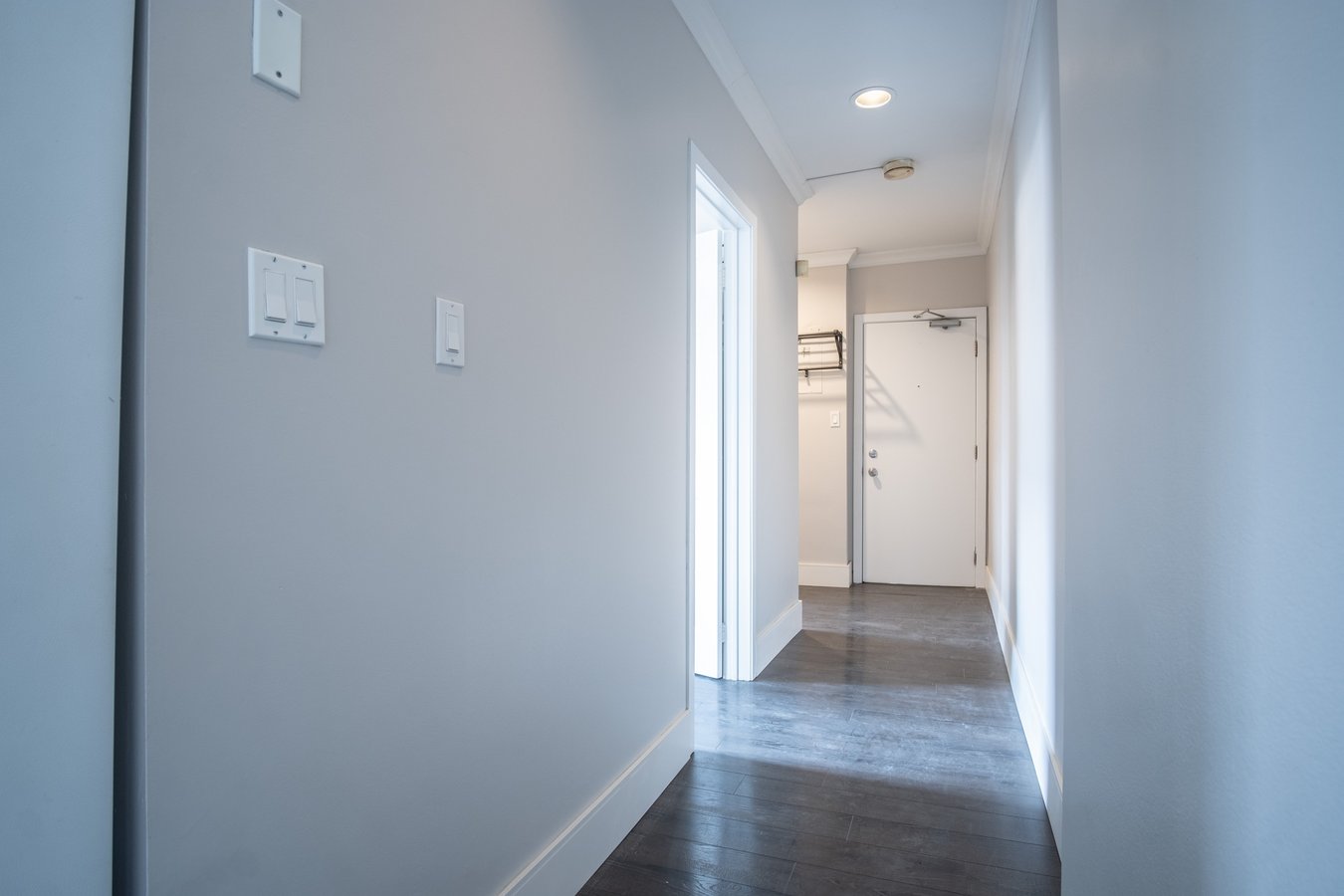 636 Danforth Avenue - Photo 7