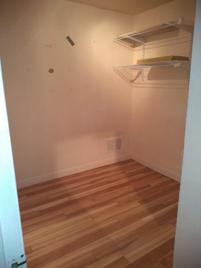 210 McCaul Street - Photo 14
