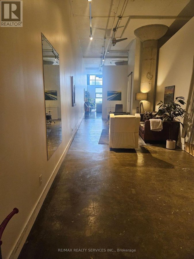 406 - 90 SUMACH STREET - Photo 3