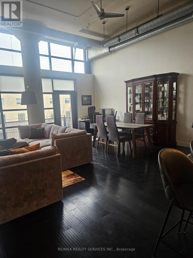 406 - 90 SUMACH STREET - Photo 6