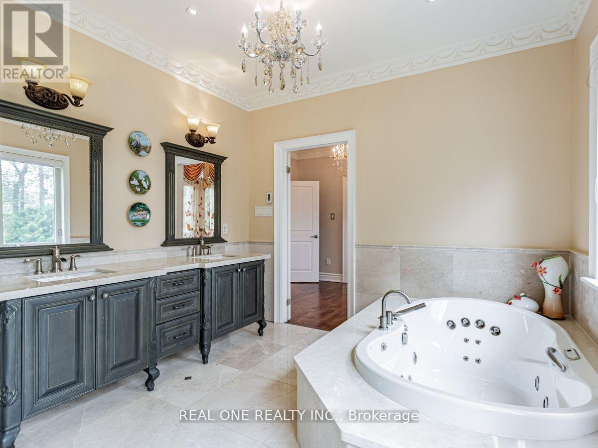 15 ROYAL OAK DRIVE - Photo 13